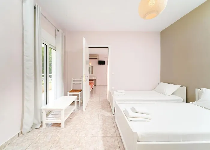 Elena * Chrysi Ammoudia